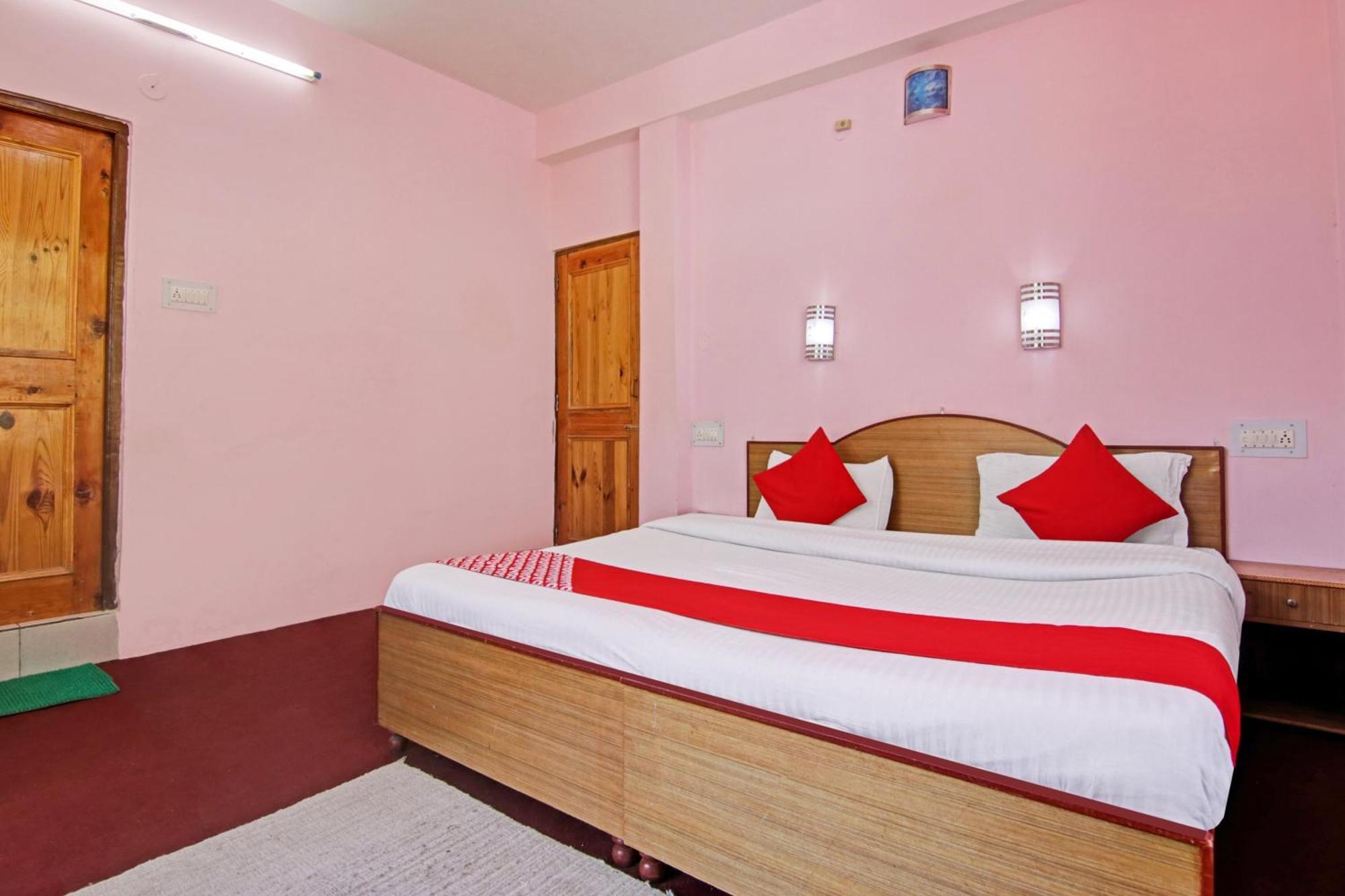 Hotel O Keylong Inn Manāli Extérieur photo