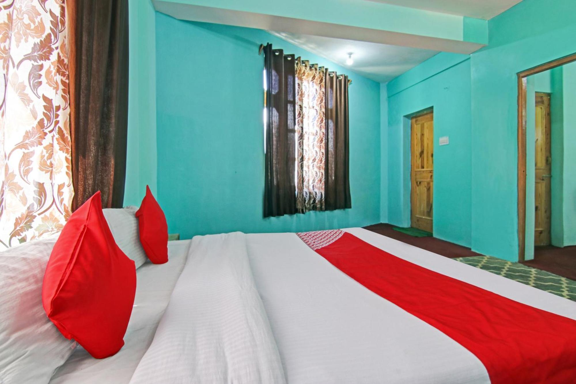 Hotel O Keylong Inn Manāli Extérieur photo